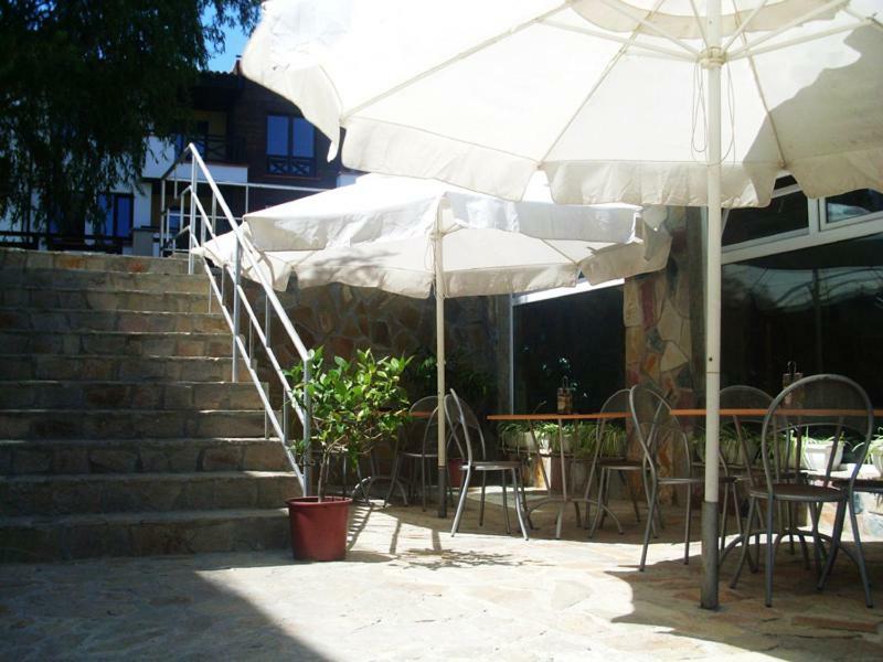 Хотел Лагуна Tschernomorez Exterior foto